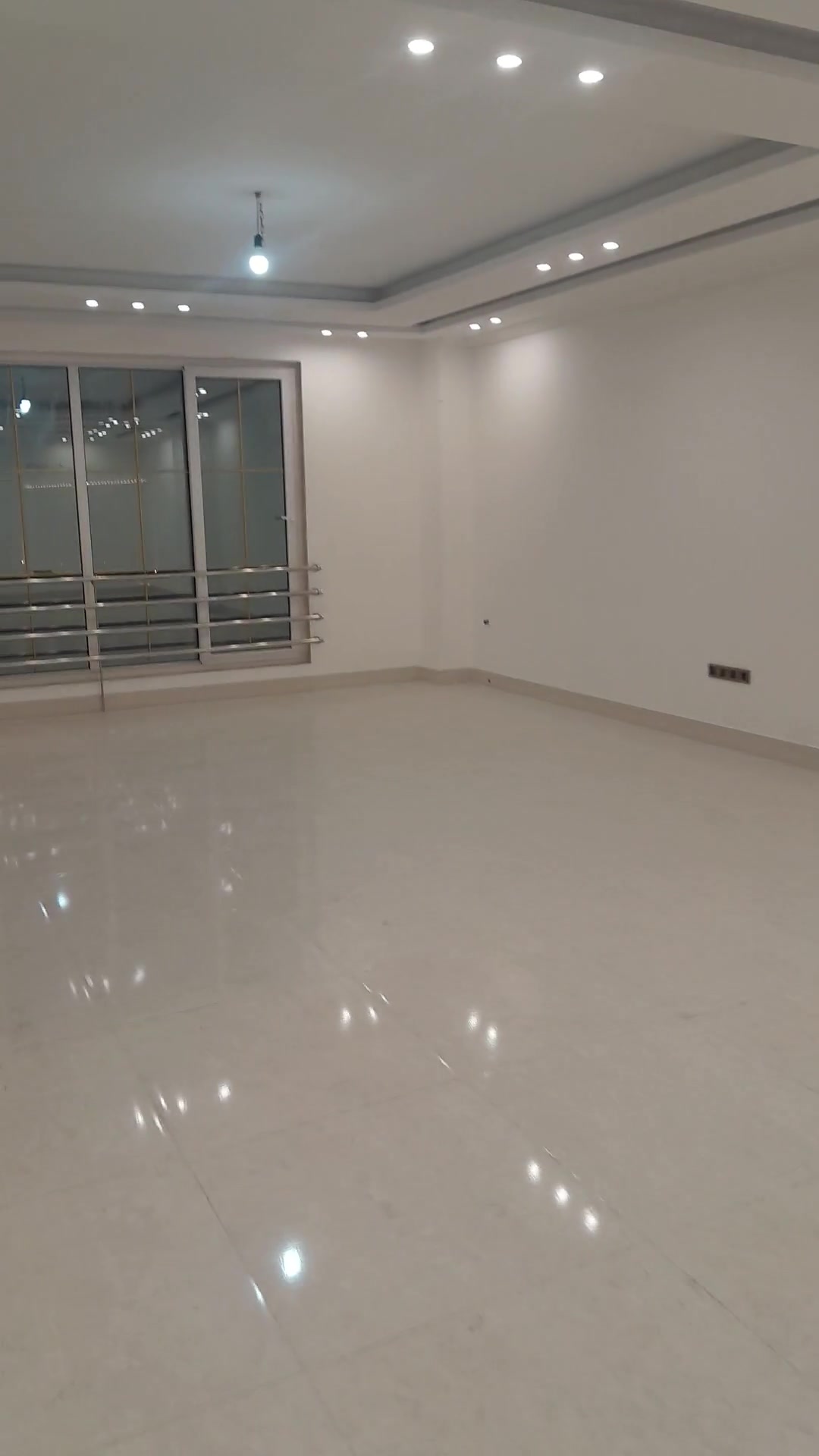 فروش آپارتمان 206 متر در خیابان تهران در شیپور