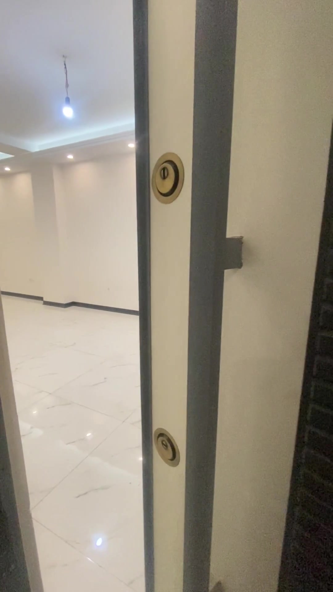 جنت آباد مرکزی 92متر 2خواب فول امکانات نوساز کلید نخورده در شیپور