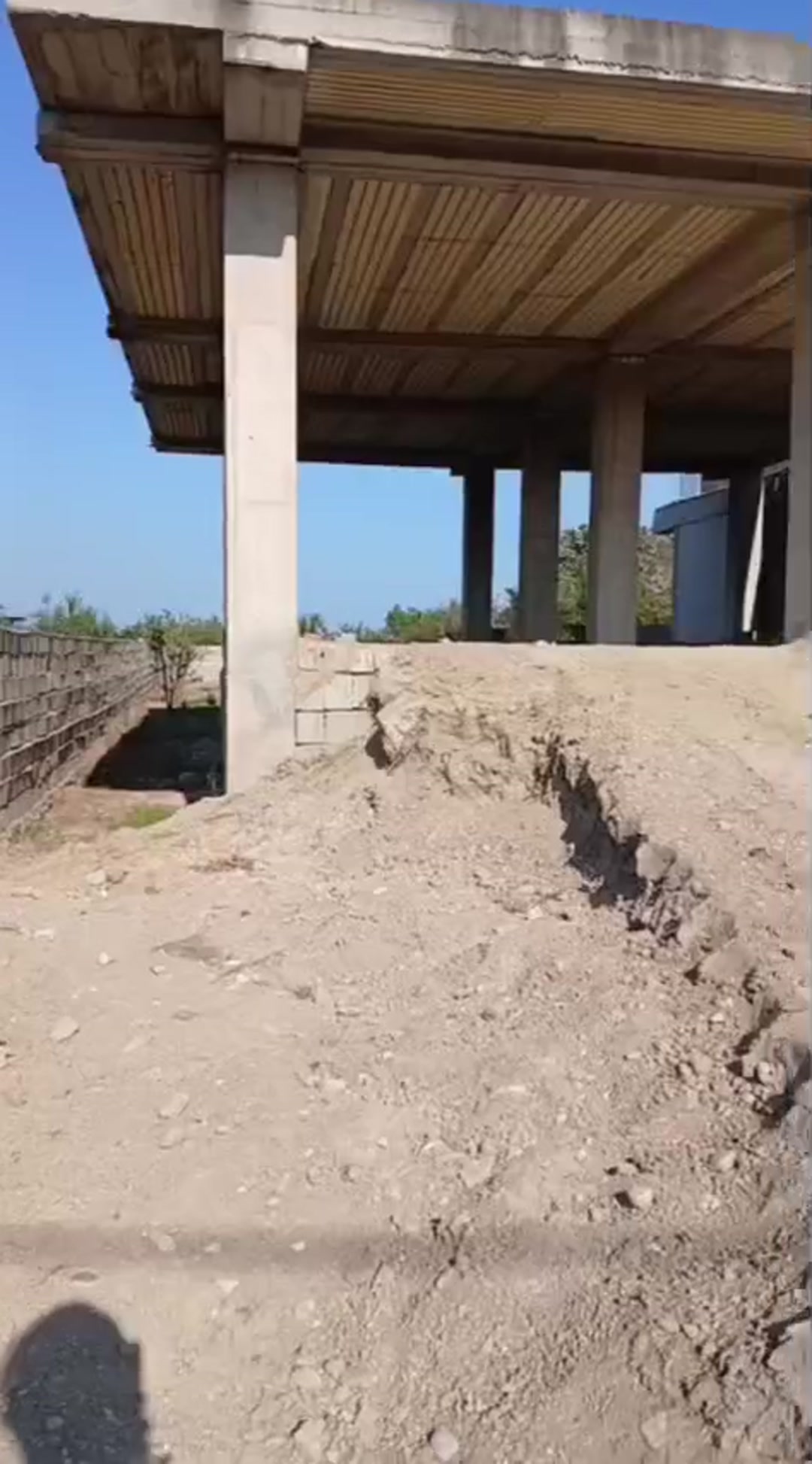 فروش ویلا دربستی500مترنکاخورشید