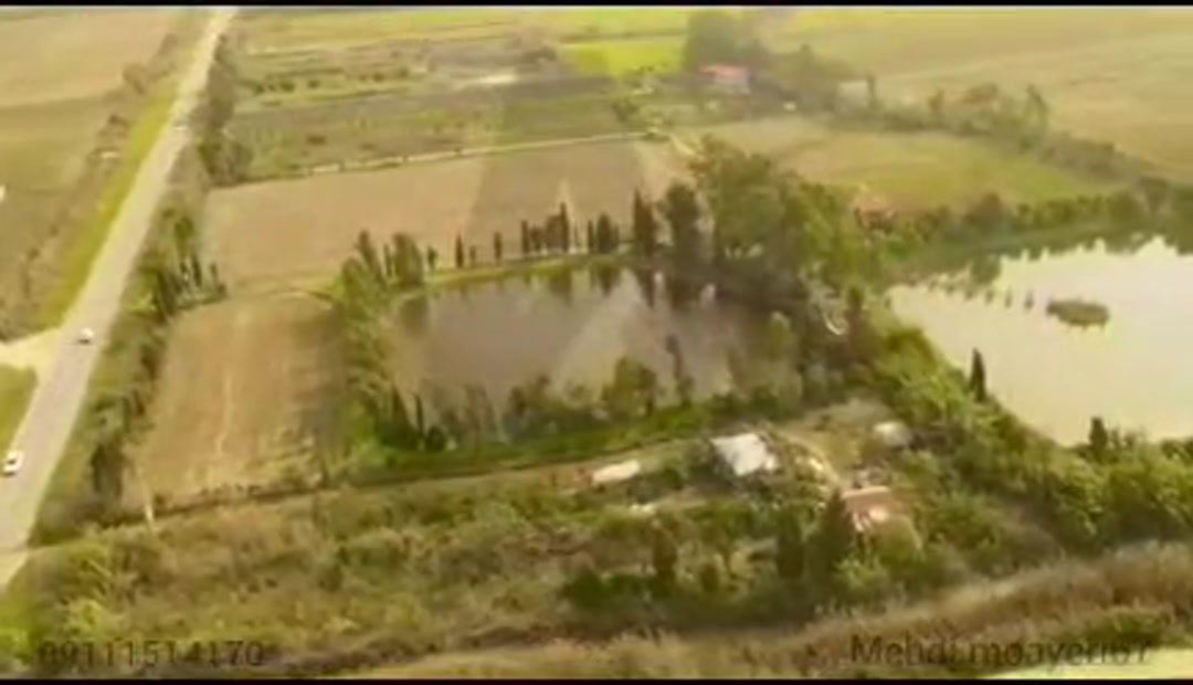 زمین 32,000 متری با ویلا