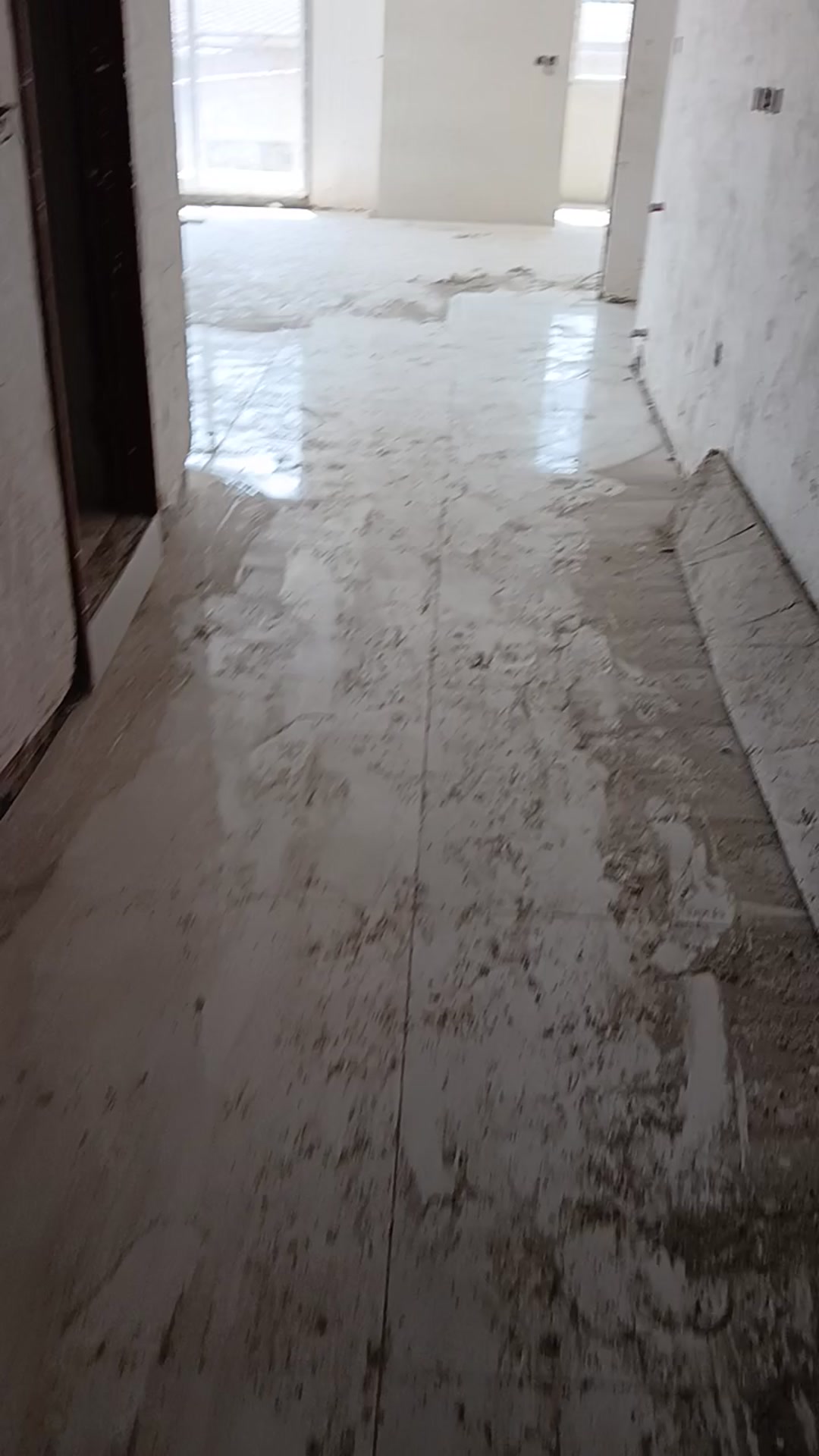 پیش‌فروش سه ماهه آپارتمان 135و170 مترساری اول معلم