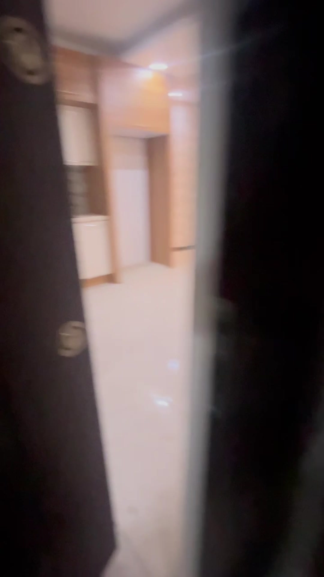 آپارتمان 120متری نخست وزیری 2خواب با نصبیجات کامل 2تراس بزرگ در شیپور