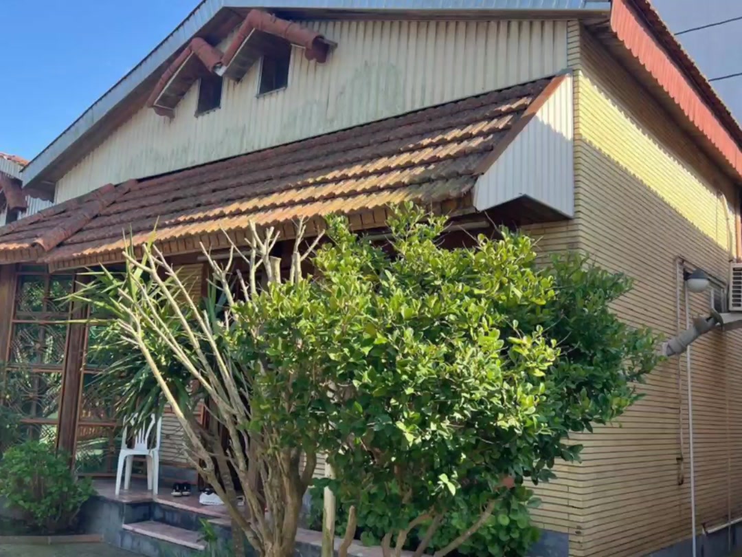 فروش ویلا 105متر. شهرکی 1700کل زمین چند قدمی دریا