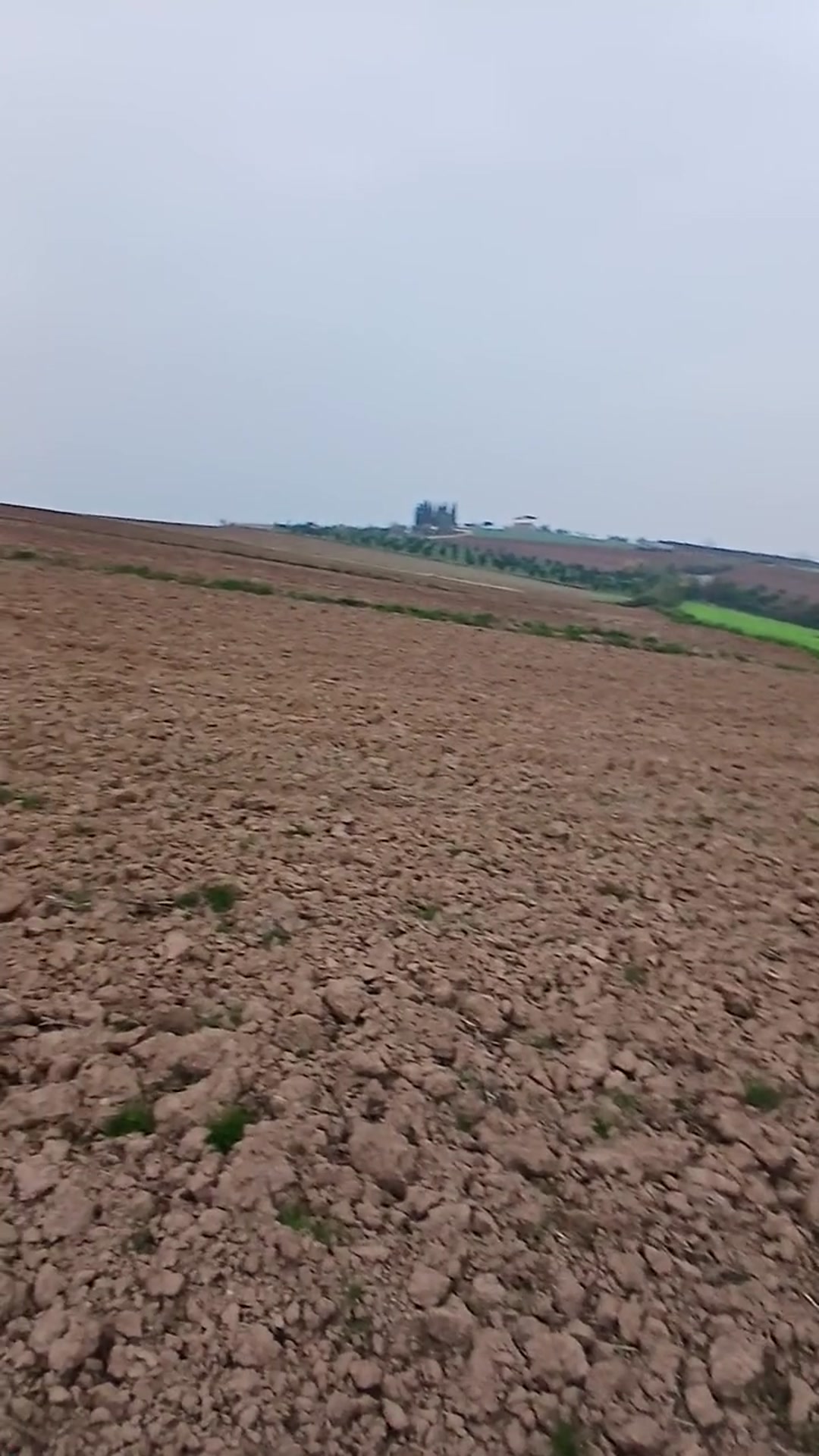 فروش زمین 7000متردردل طبعیت نکاقلعه سر