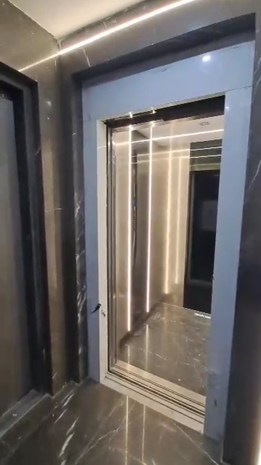 فروش آپارتمان 220 متر در خیابان امام رضا در شیپور