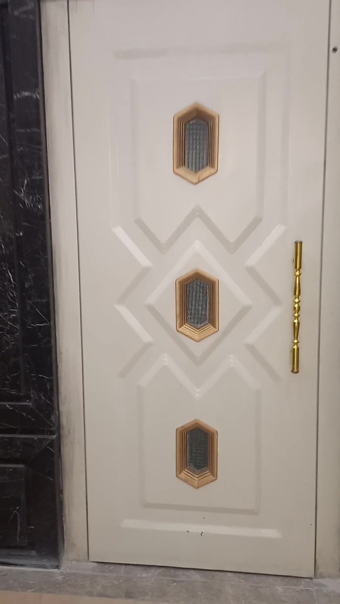 فروش آپارتمان 140 متر در خیابان امام رضا در شیپور