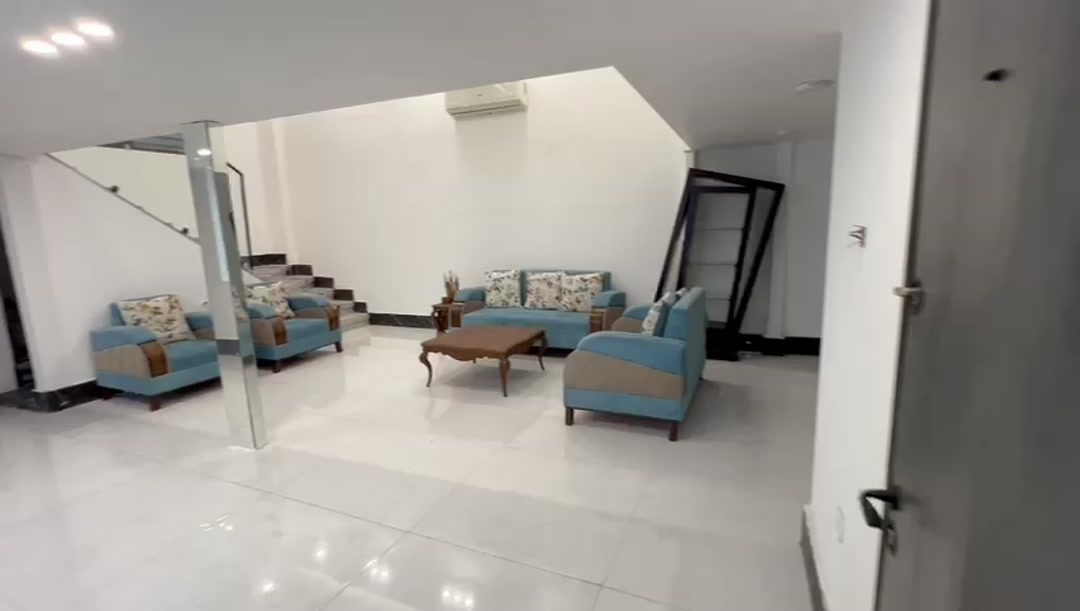 فروش ویلا 200 متر در وحدت