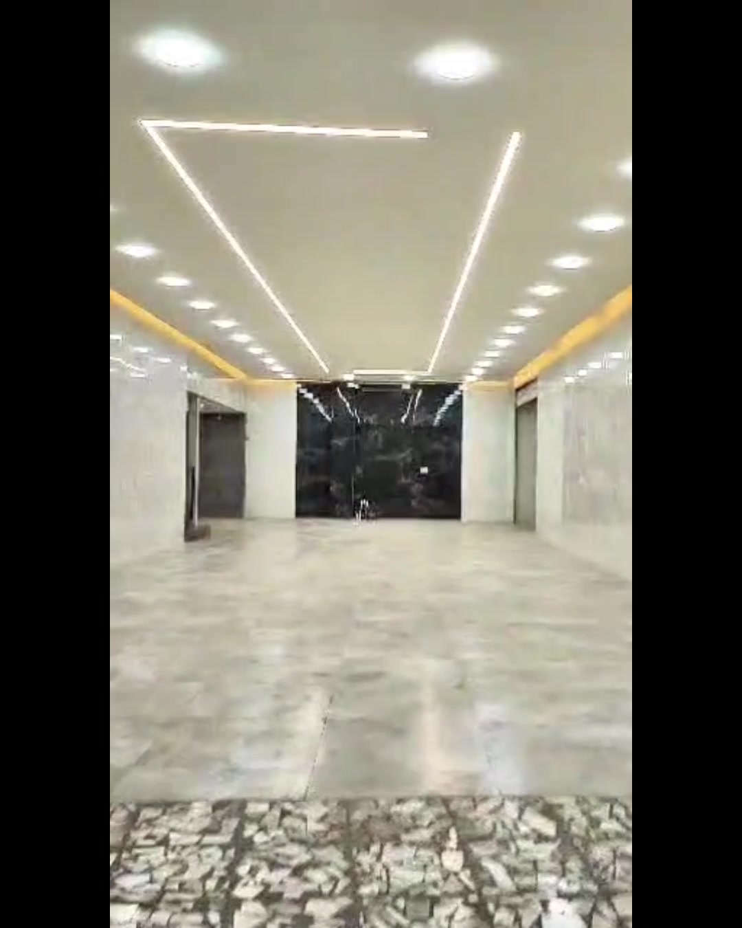 فروش تجاری و مغازه 370 متر/نوساز و صفر
