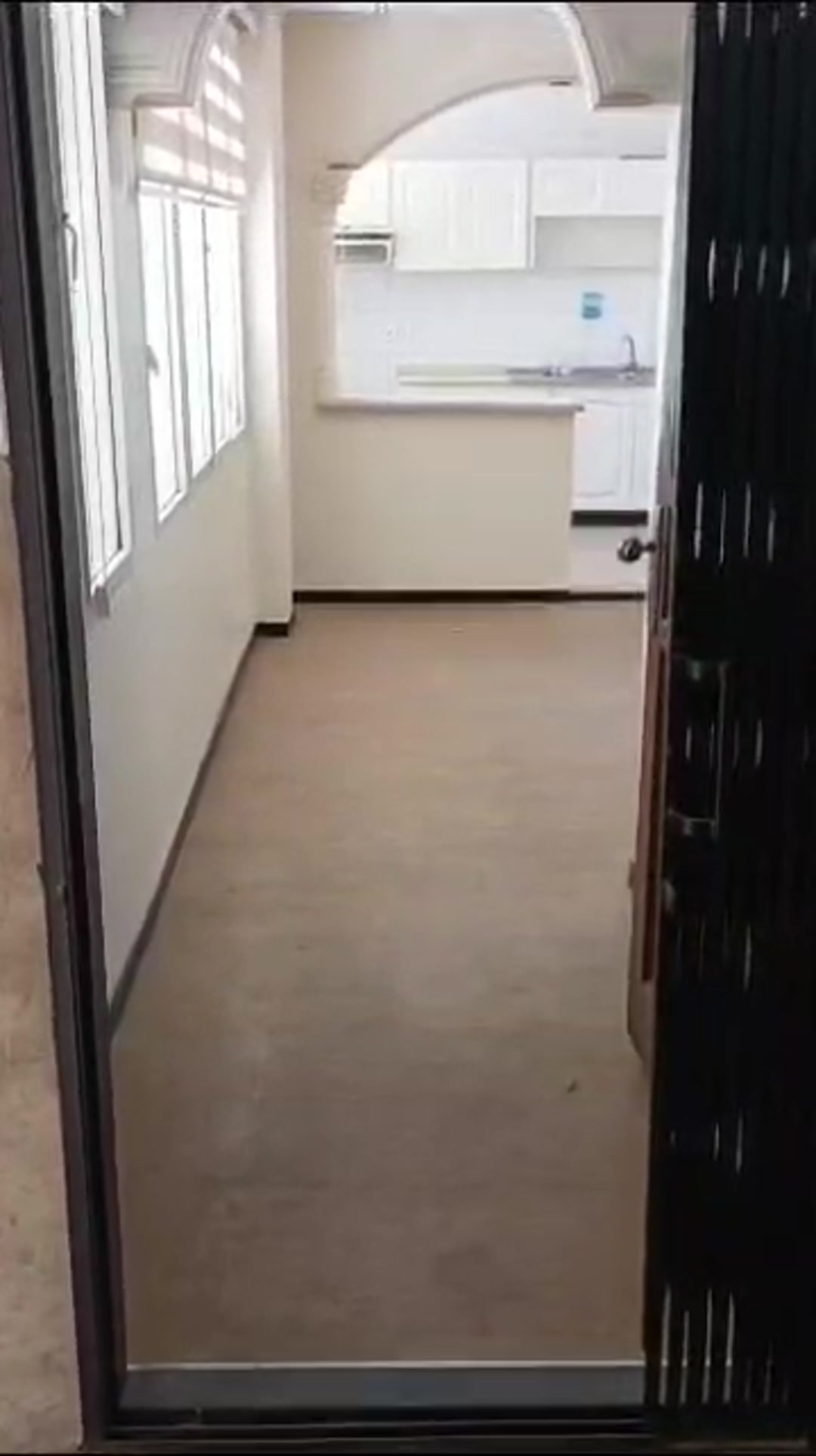 فروش اداری 67 متر در سعادت آباد پایین کتاب