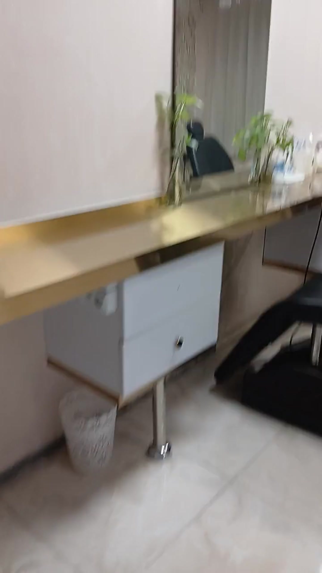 اجاره اداری تجاری 70مترطبقه اول نکاقبل بیمارستان امام حسین