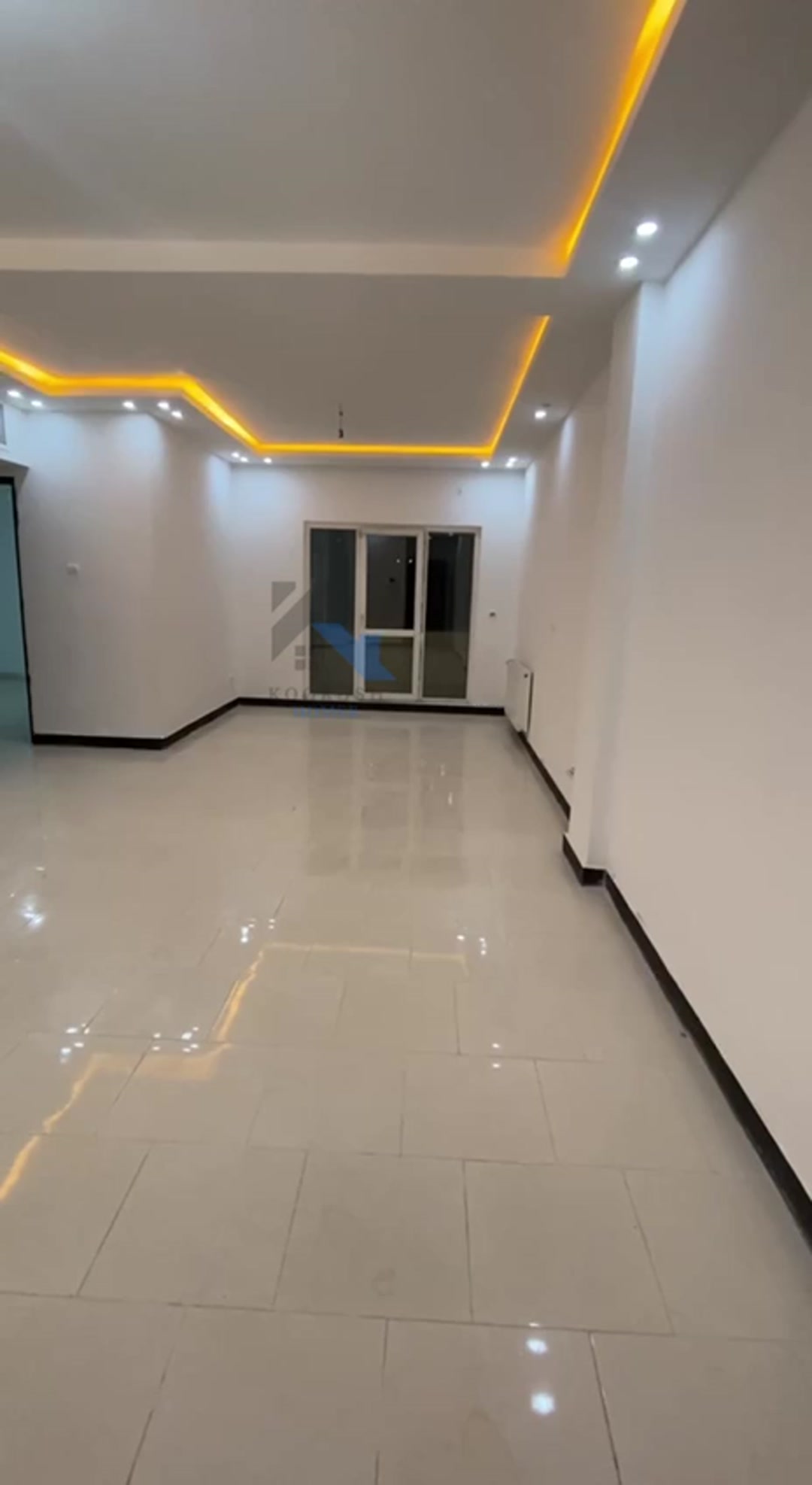 دو خواب نیمه فول وام و عرصه تسویه 83 متر در شیپور