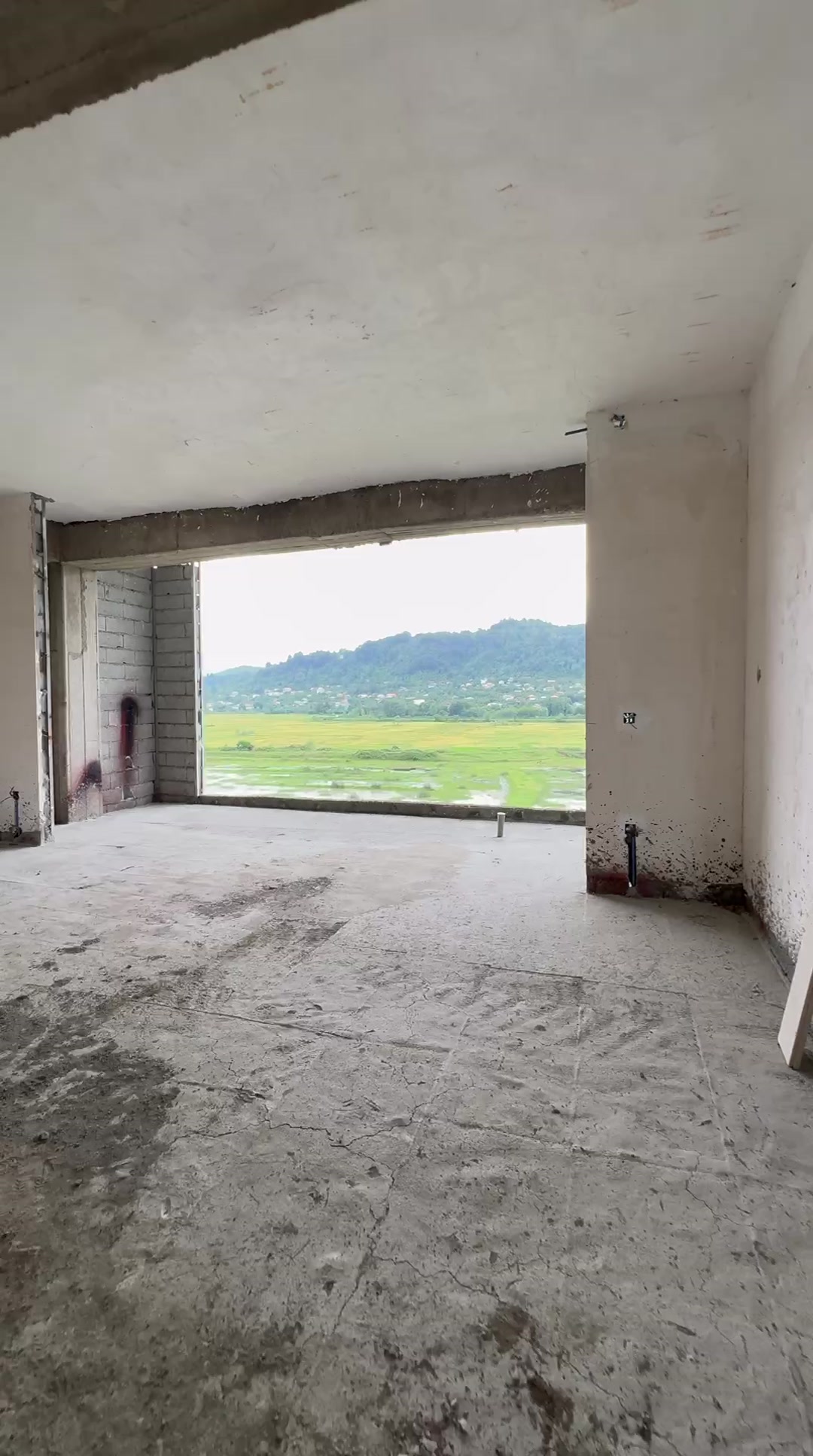 پیش فروش واحد 170 متری سه خواب استخر کومله در شیپور