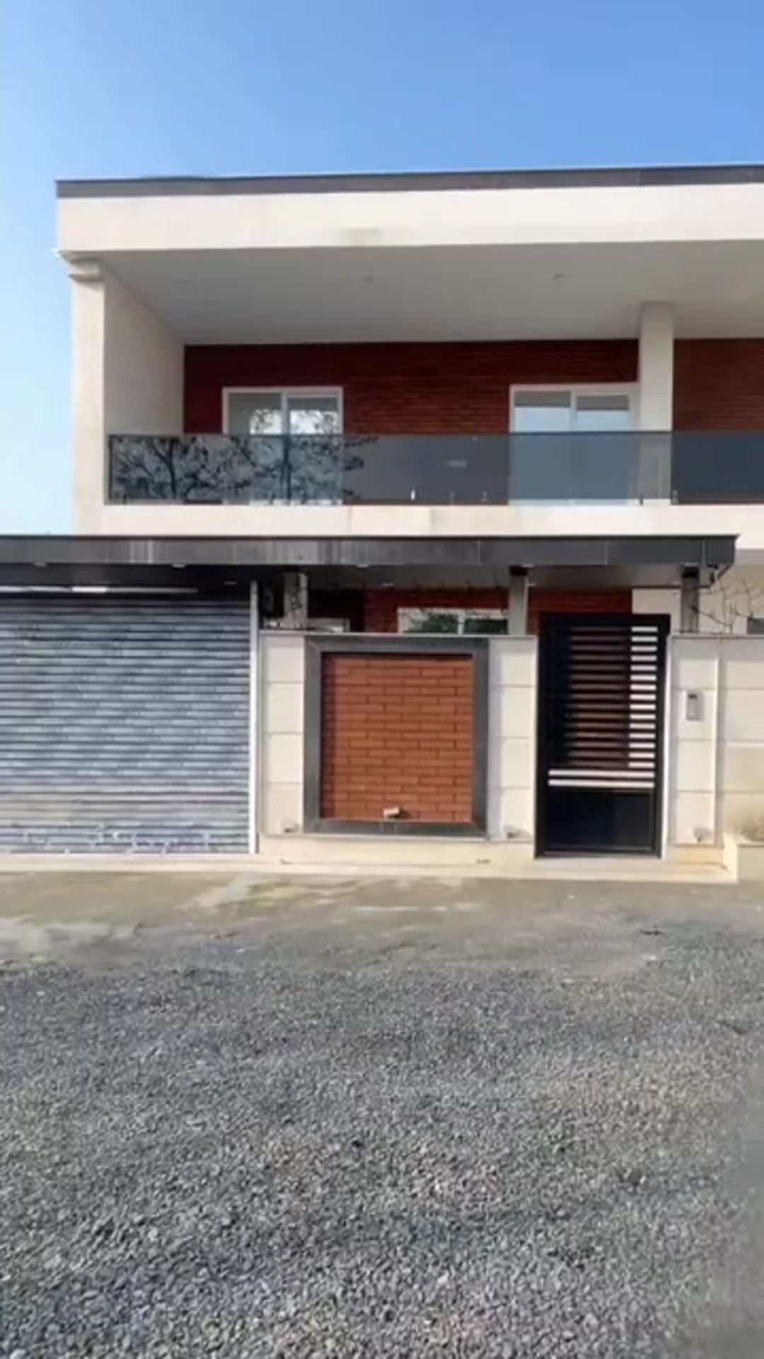 اجاره ویلا 220 متر در مرکز شهر