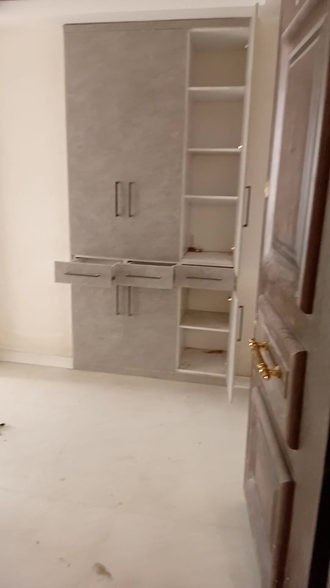 اجاره آپارتمان 109 متری 2 خوابه در شیپور