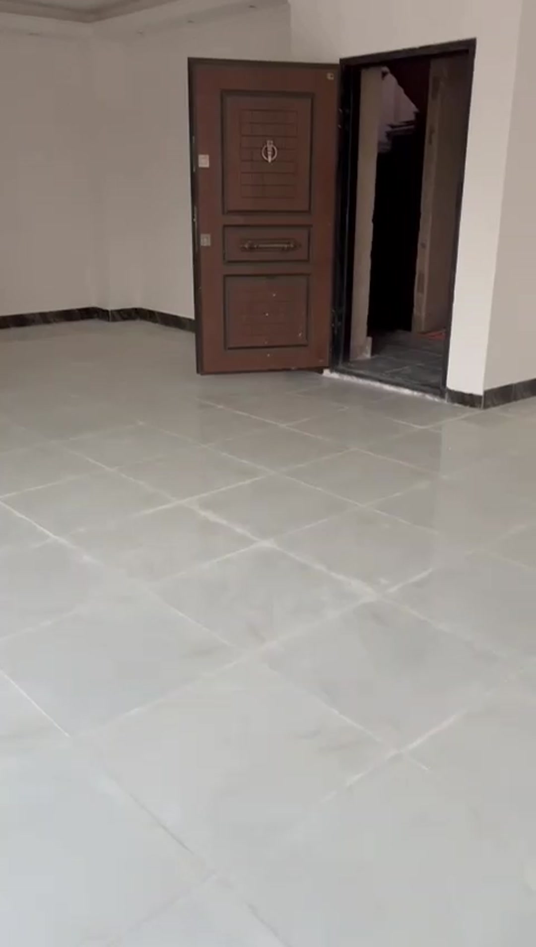 فروش آپارتمان 186 متر در مراغه پروین اعتصامی