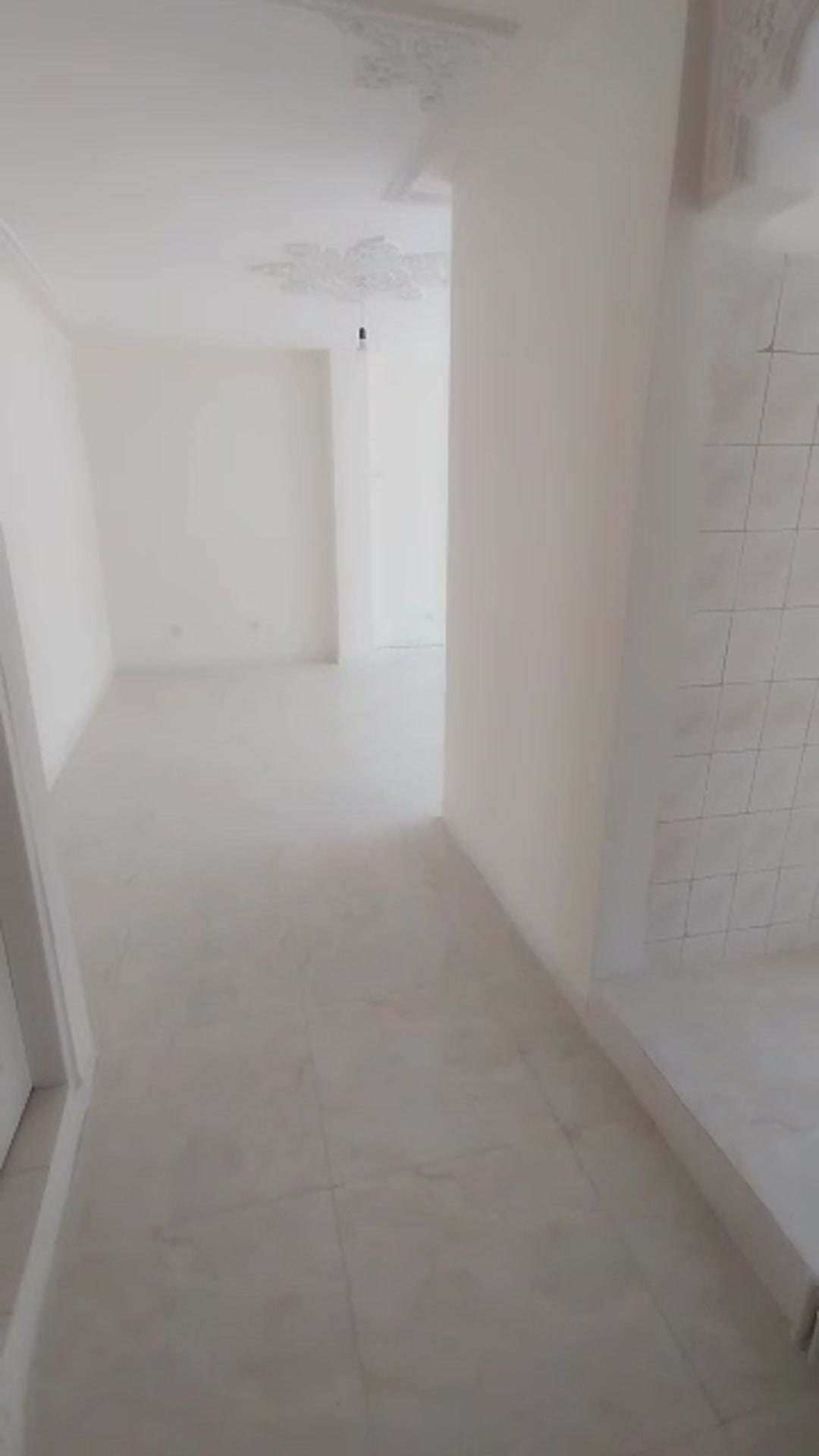 105 متر واحد اکازیون در شیپور