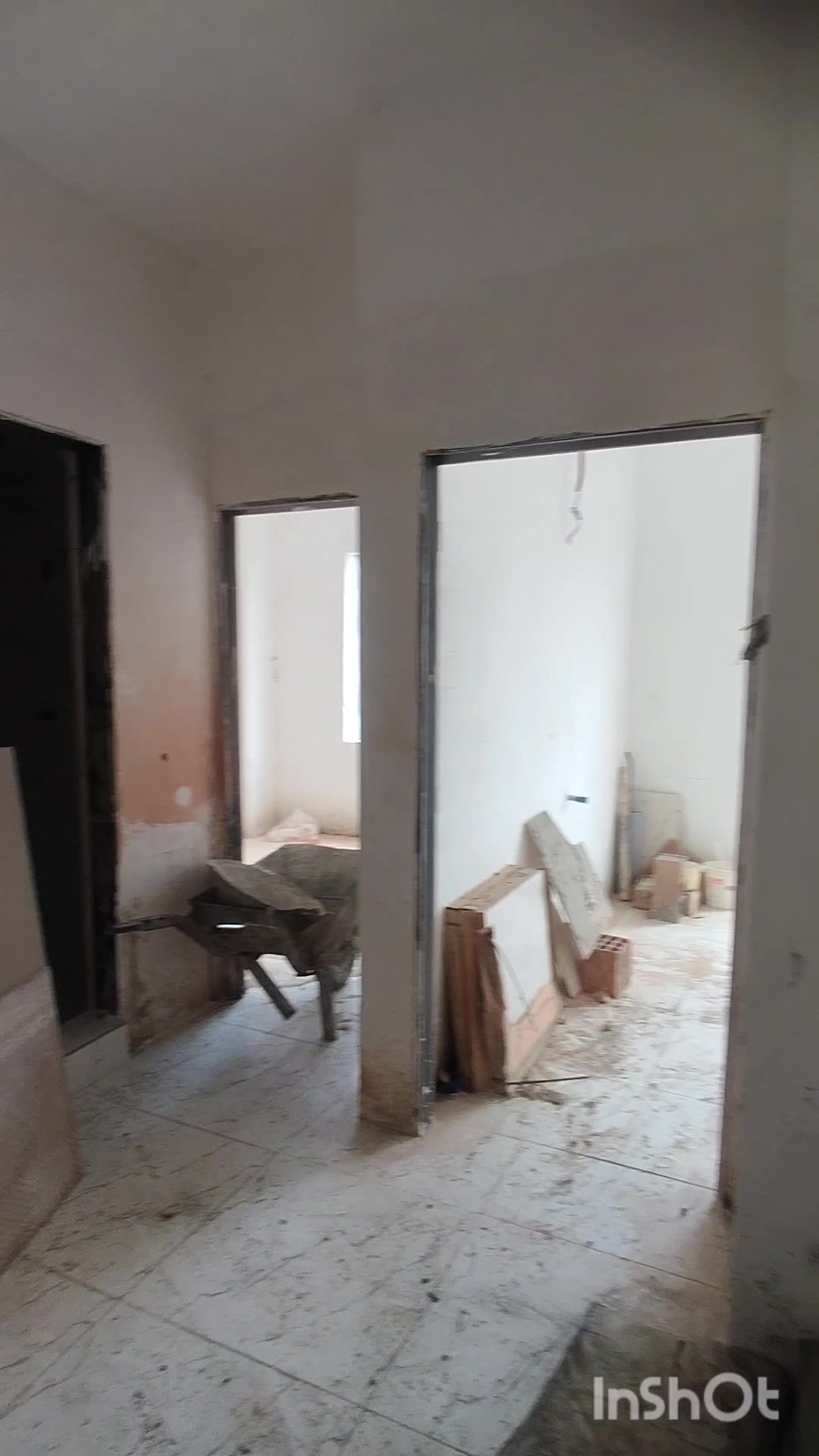 آپارتمان صد متری نوساز با لوکیشن عالی