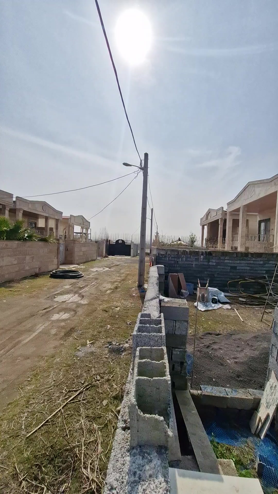 زمین مسکونی 300 متری باپروانه ساخت در شیپور