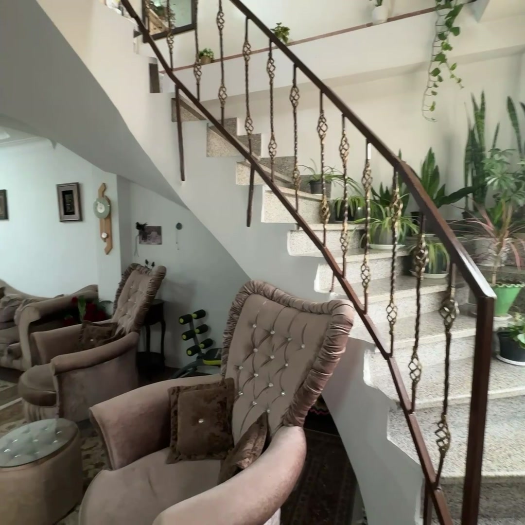 147 متری دوبلکس سه خواب مرکزشهر با مغازه در شیپور