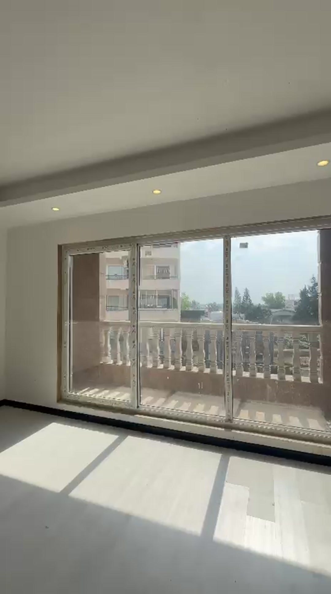 فروش آپارتمان نوساز خیابان پاسداران
