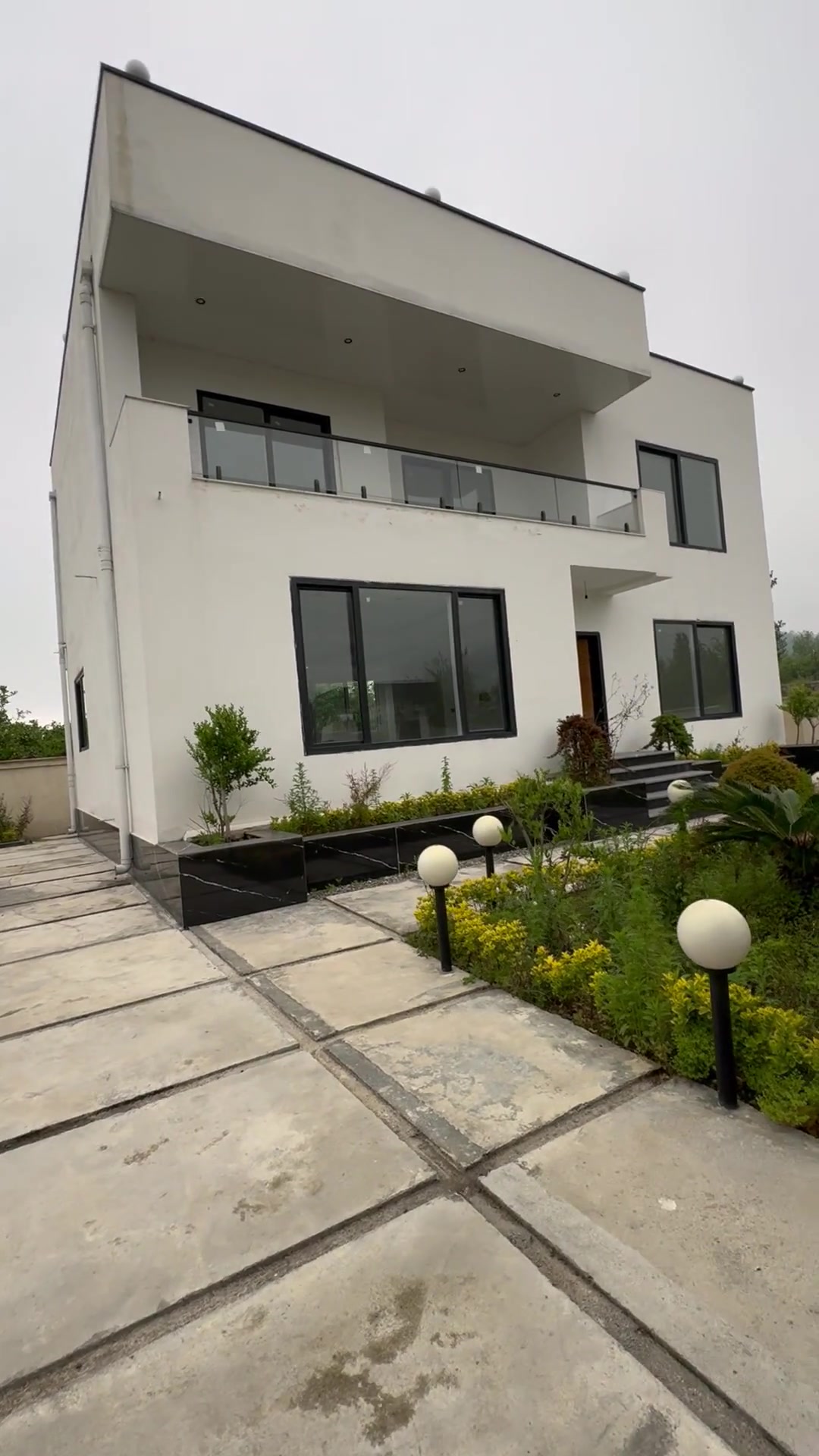 فروش ویلای لوکس کوهپایه در ارتفاعات کشکو در شیپور