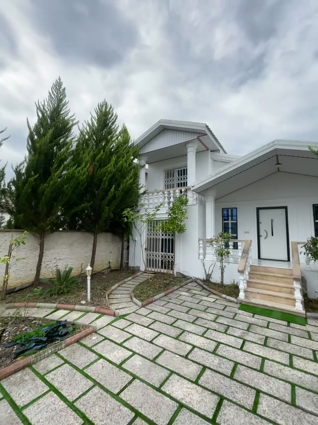 فروش ویلا 300 متر در آهودشت