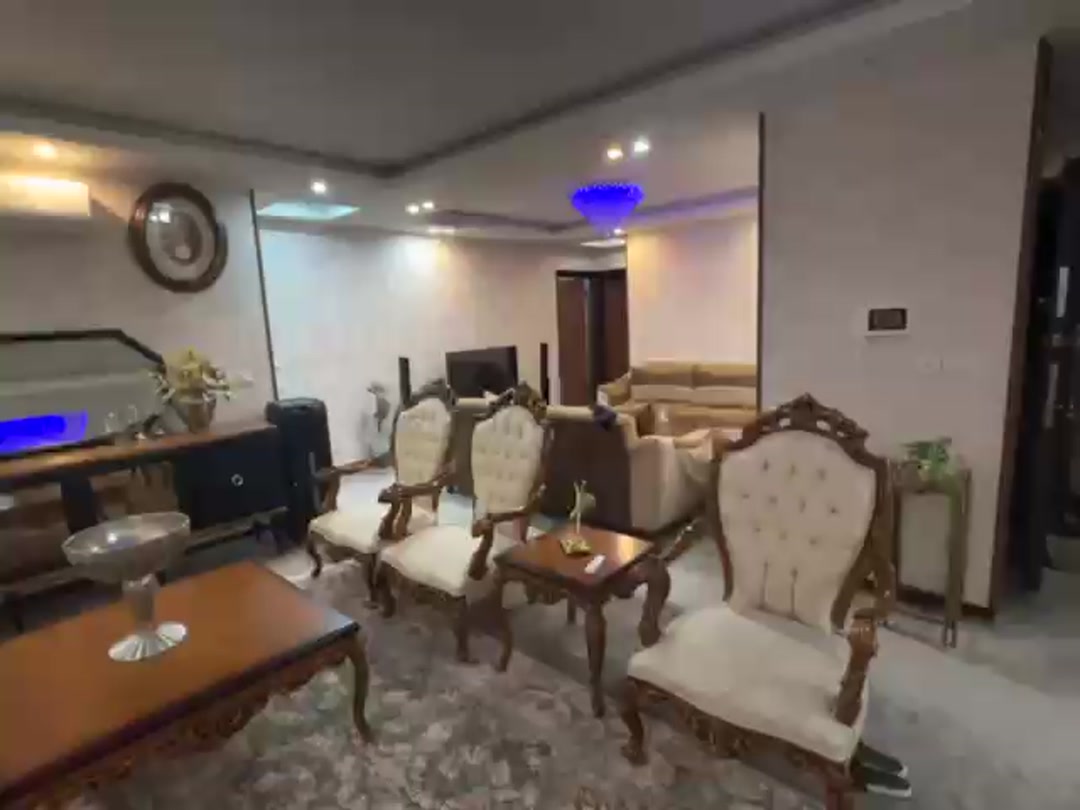 فروش آپارتمان 167 متر در خیابان هراز در شیپور