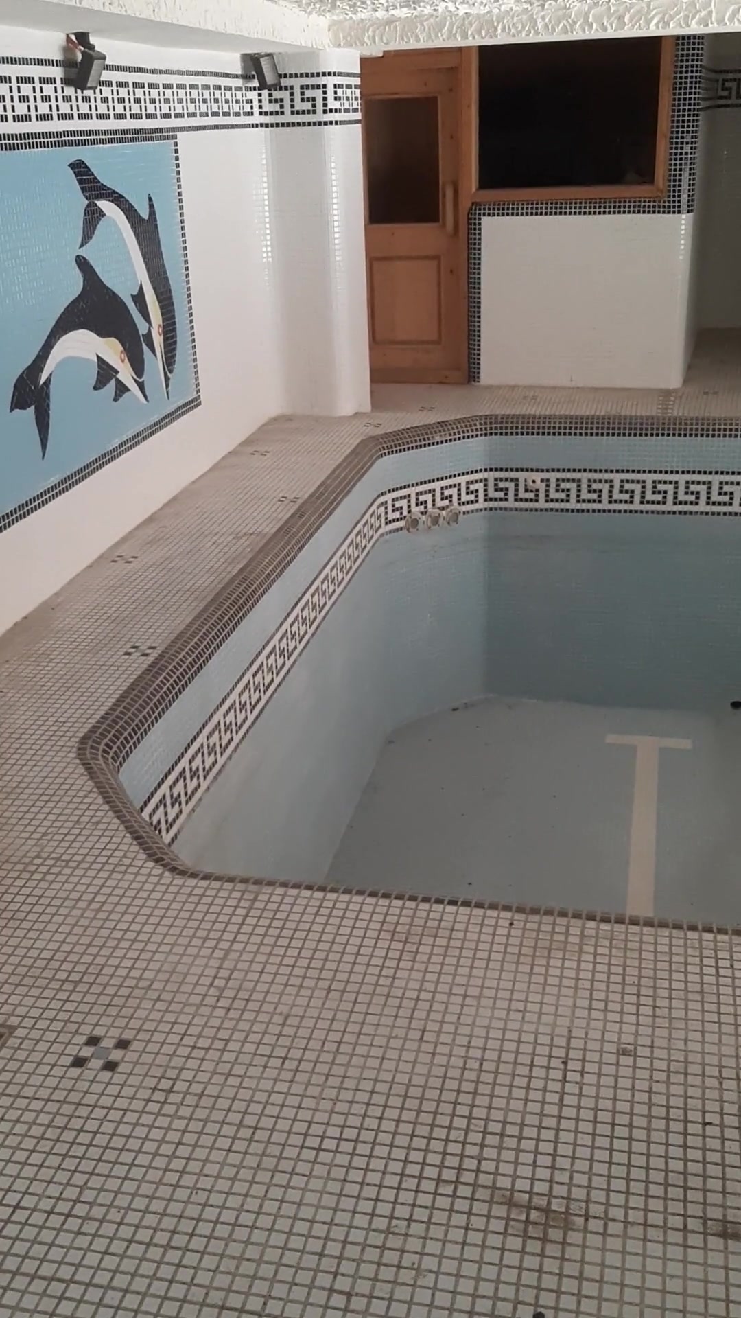 فروش معاوضه آپارتمان 166 متر استخردار در خیابان فردوسی شرقی در شیپور