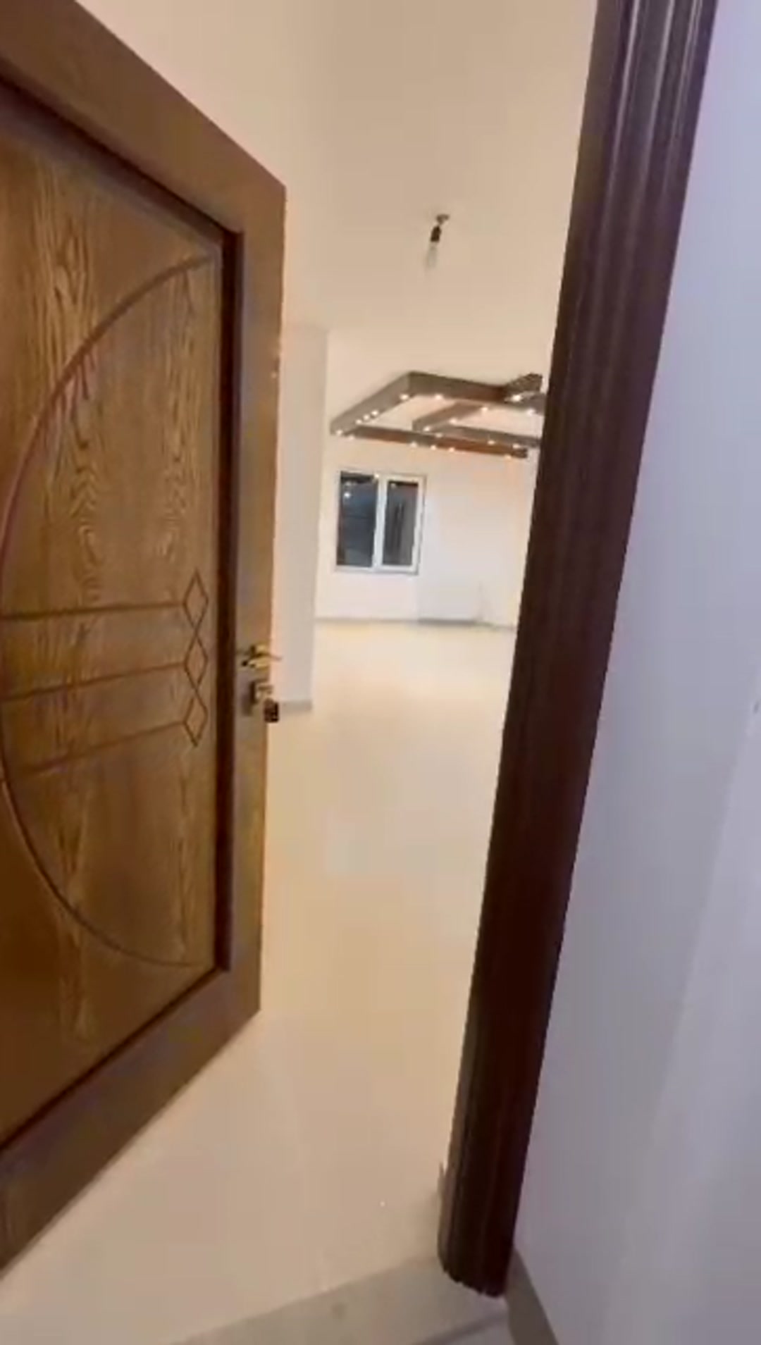 اجاره آپارتمان نوساز 170 متر در امام رضا(فول) در شیپور