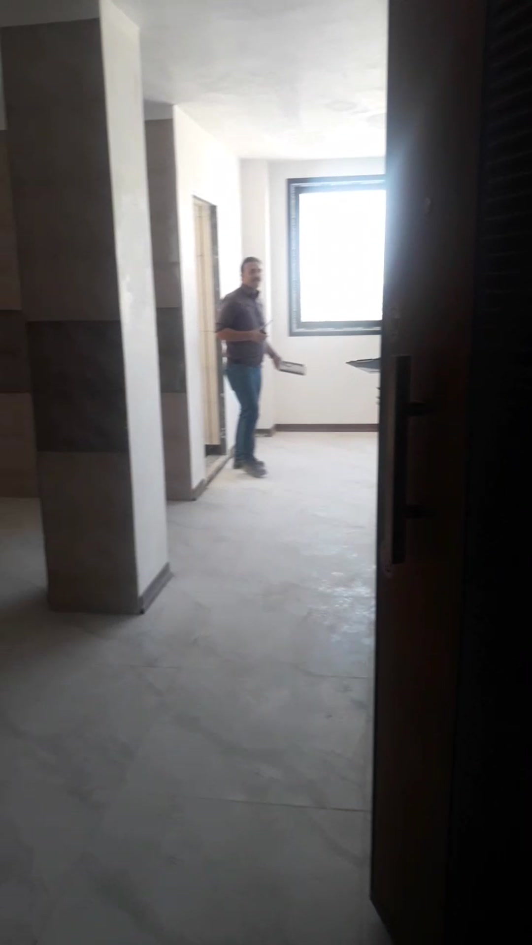 فروش آپارتمان 103 متر در حکیم نظامی(اصفهان)