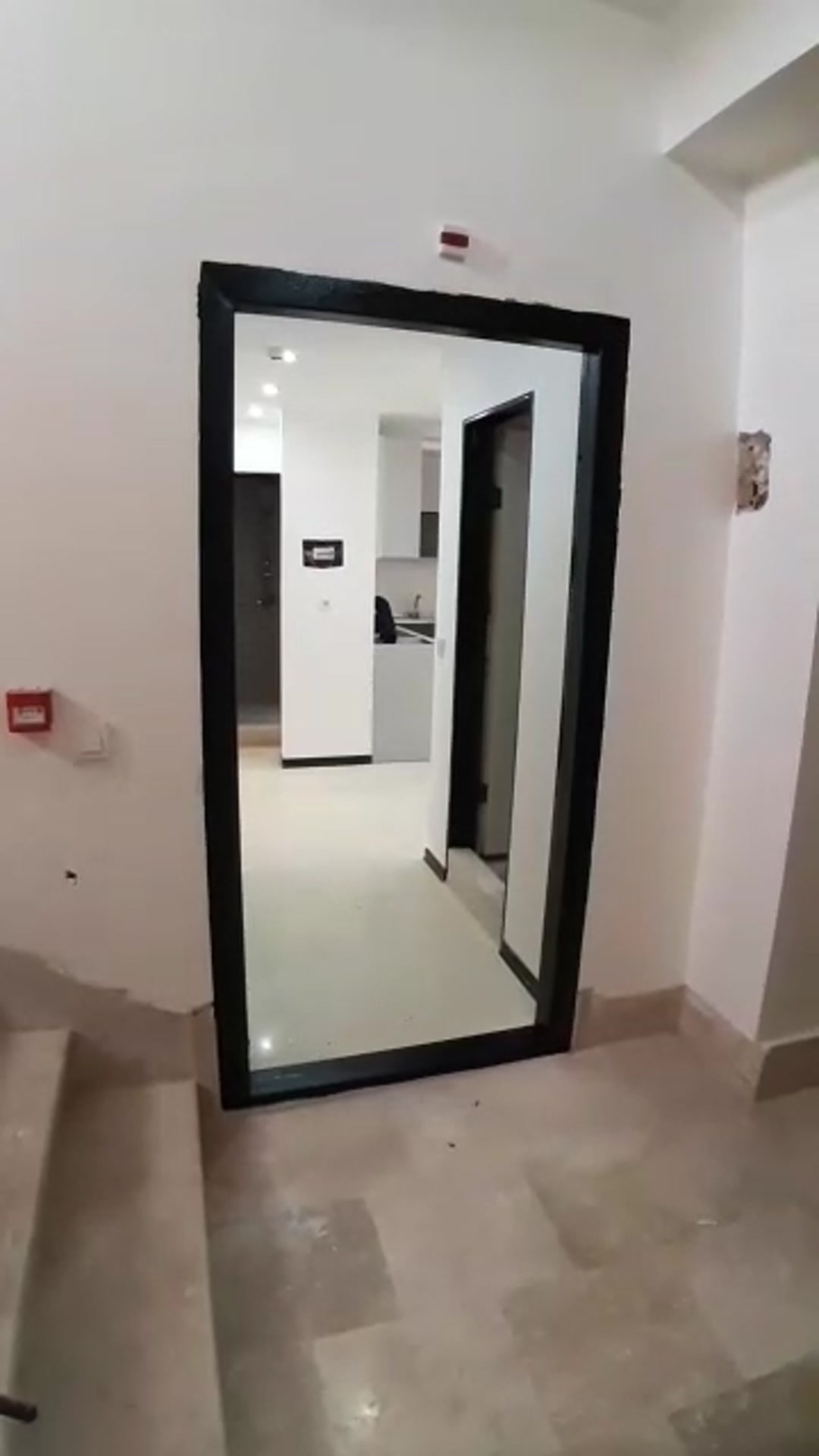 اجاره آپارتمان 95 متری نوساز در بلوار ولایت در شیپور