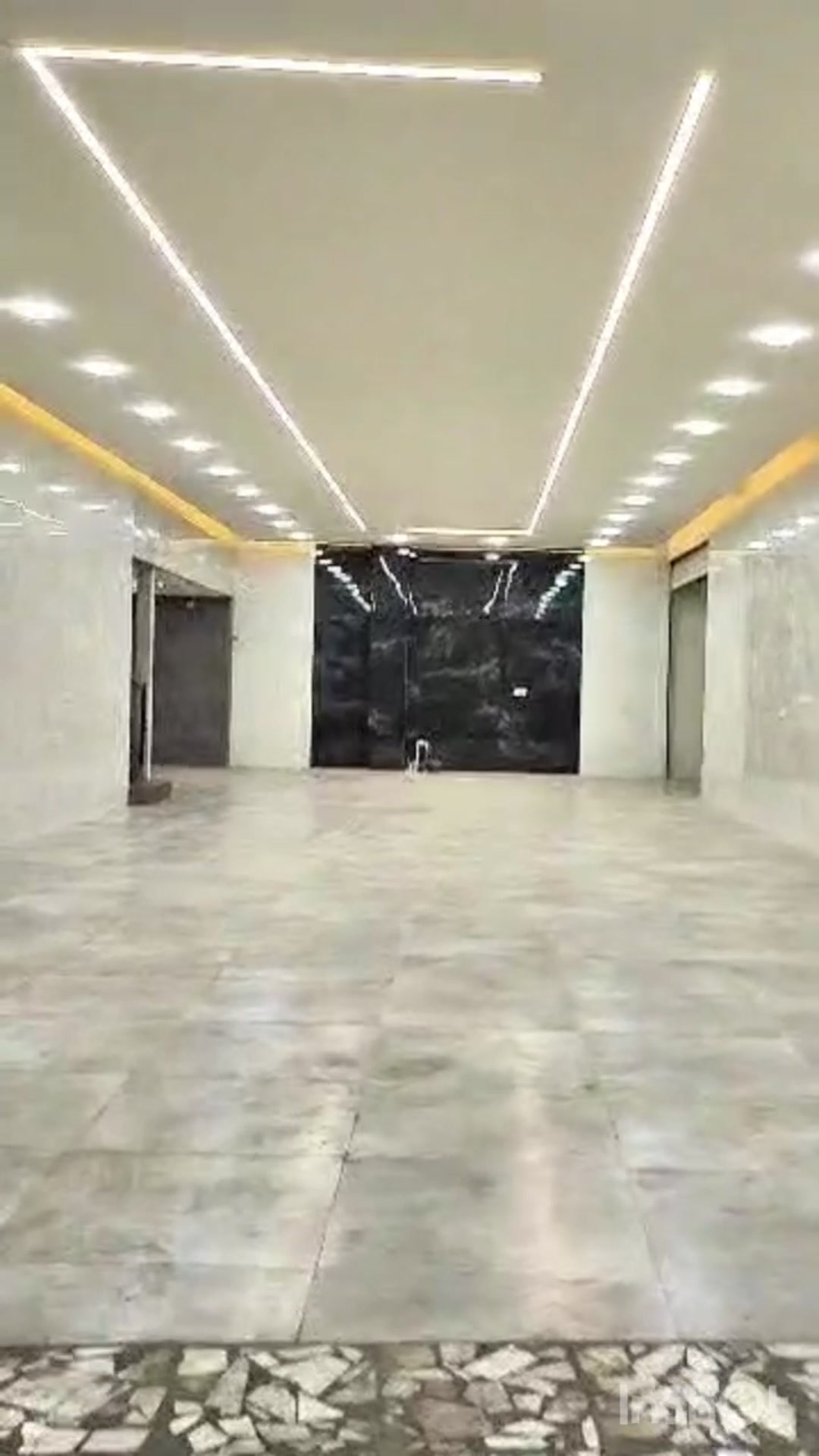 فروش تجاری و مغازه 200 متر در بلوار کشاورز